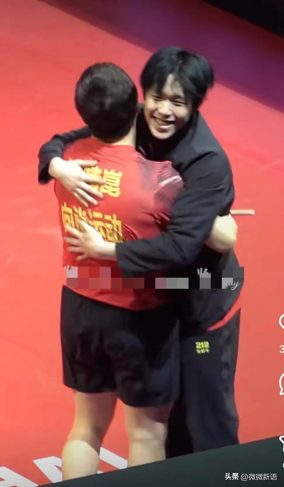 莫德里奇今日表现抢眼，巴黎圣日耳曼整场无解，教练赛后亲自拥抱的简单介绍